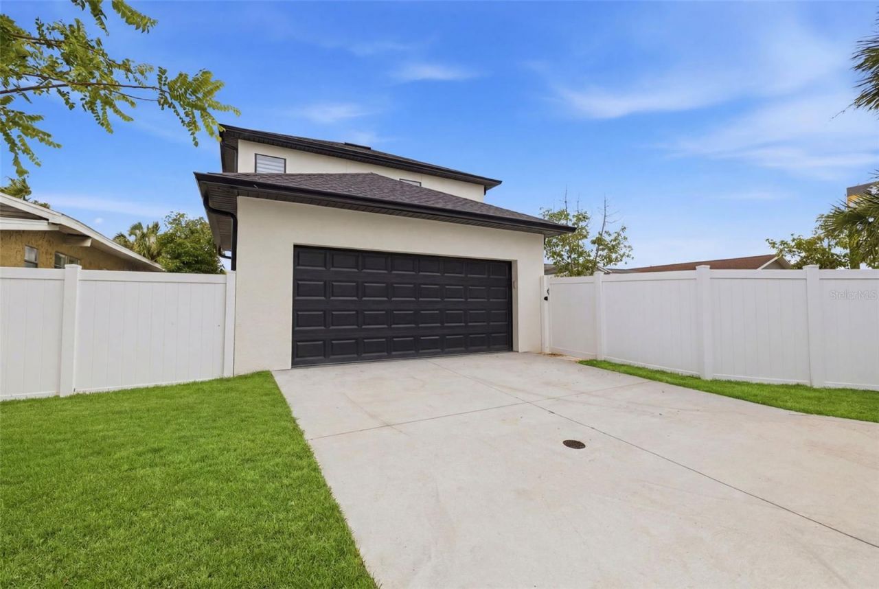 2328 W La Salle Street , Tampa, FL 33607 Photo