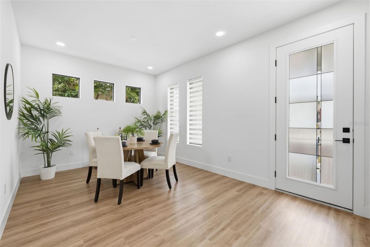 2328 W La Salle Street , Tampa, FL 33607 Photo