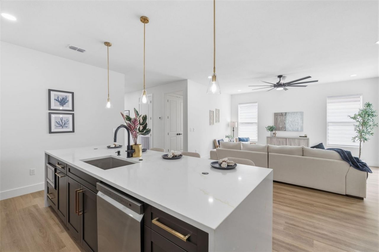 2328 W La Salle Street , Tampa, FL 33607 Photo
