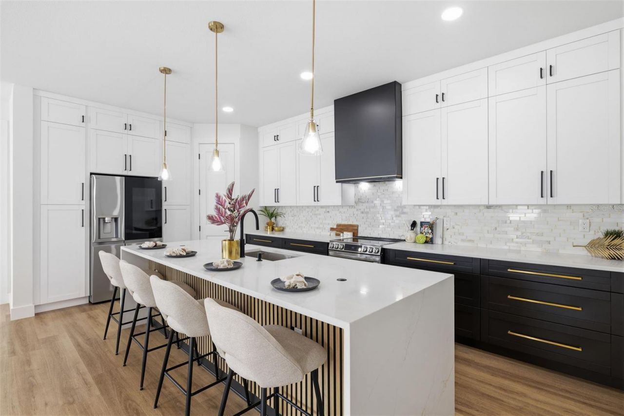 2328 W La Salle Street , Tampa, FL 33607 Photo