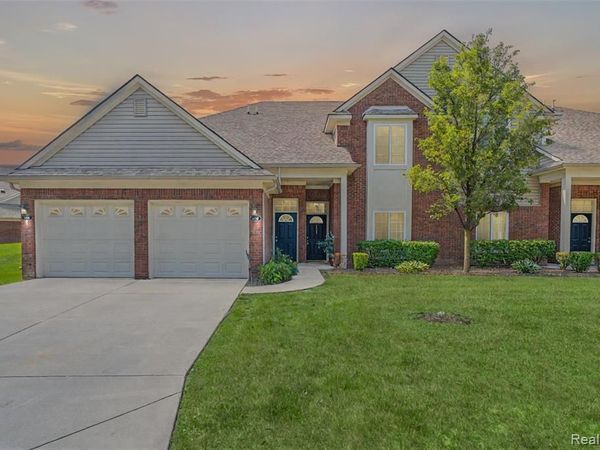 14350 Shadywood Drive , Sterling Heights, MI 48312