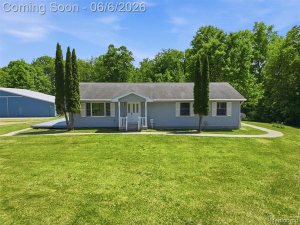 12121 Ladd Road, Norvell Twp, MI 49230