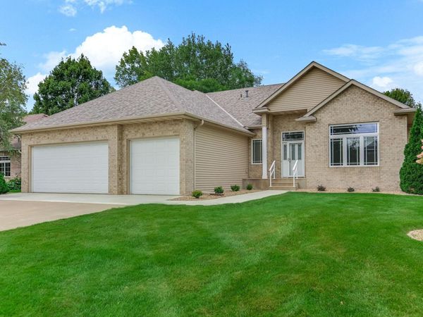 1840 Wyndham Hill Drive, Hastings, MN 55033