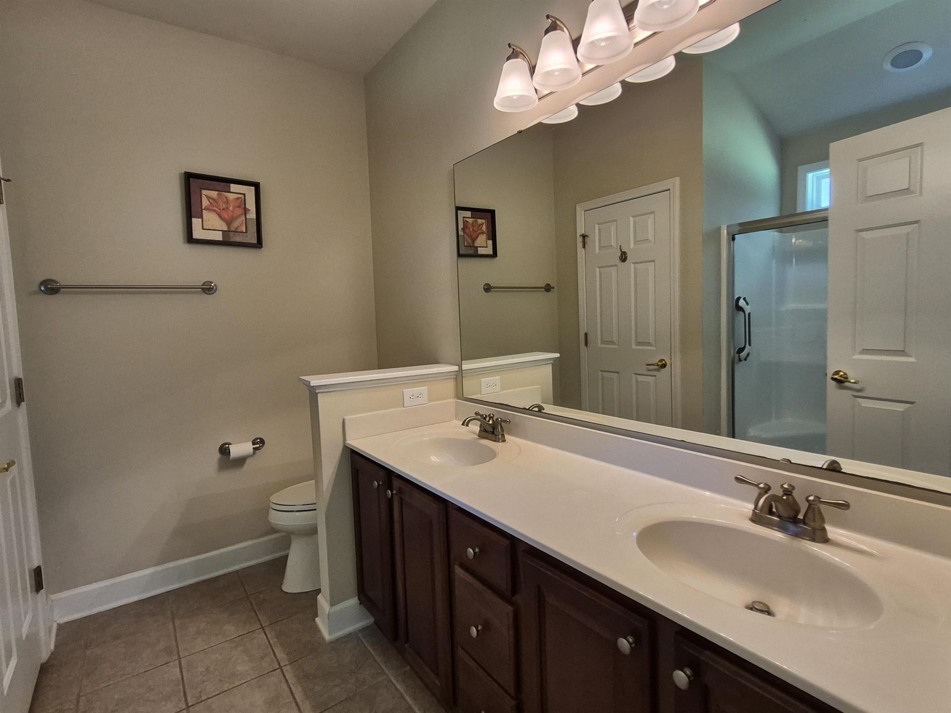 900 Helms Way  Photo 19