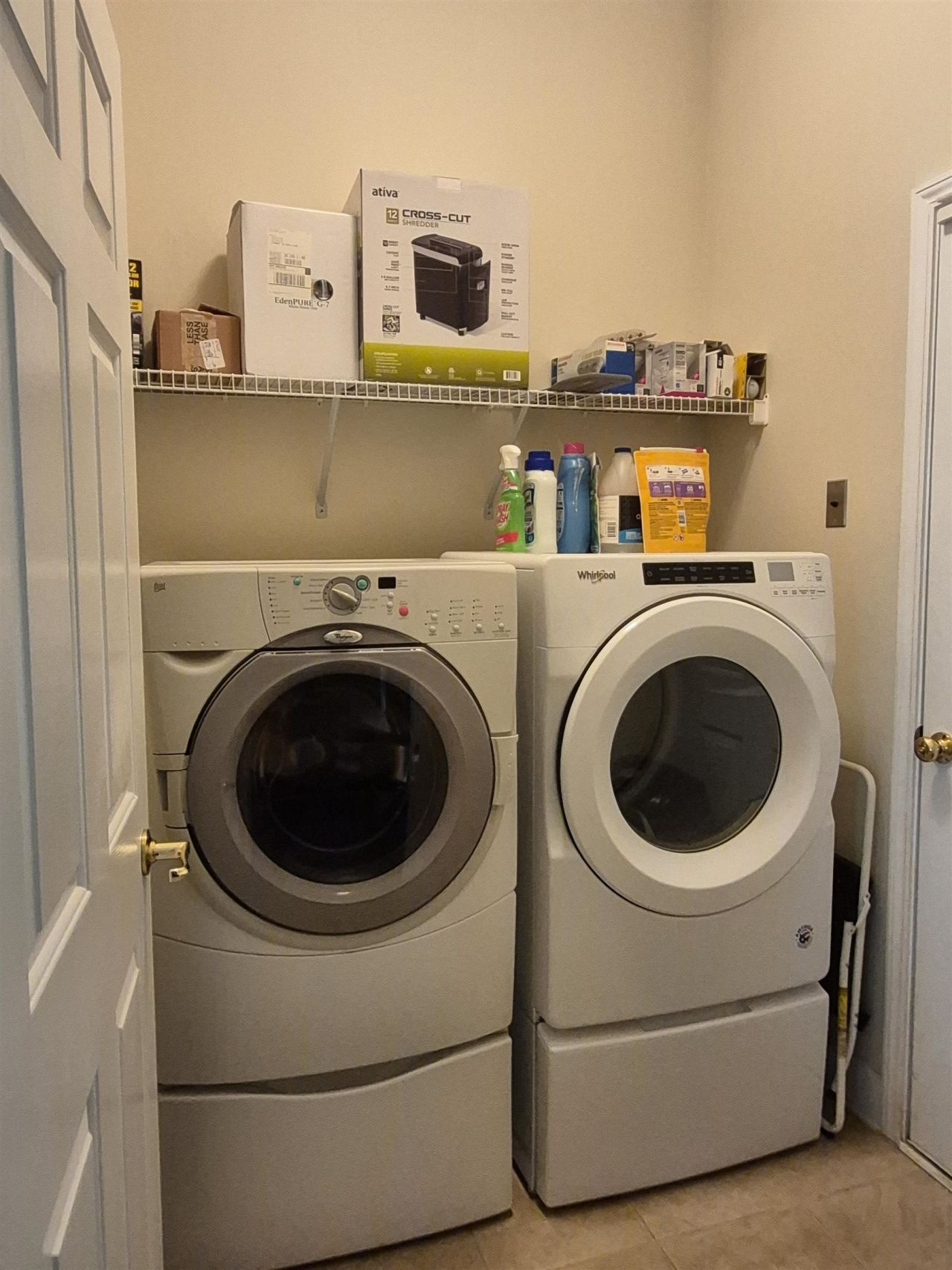 900 Helms Way  Photo 28