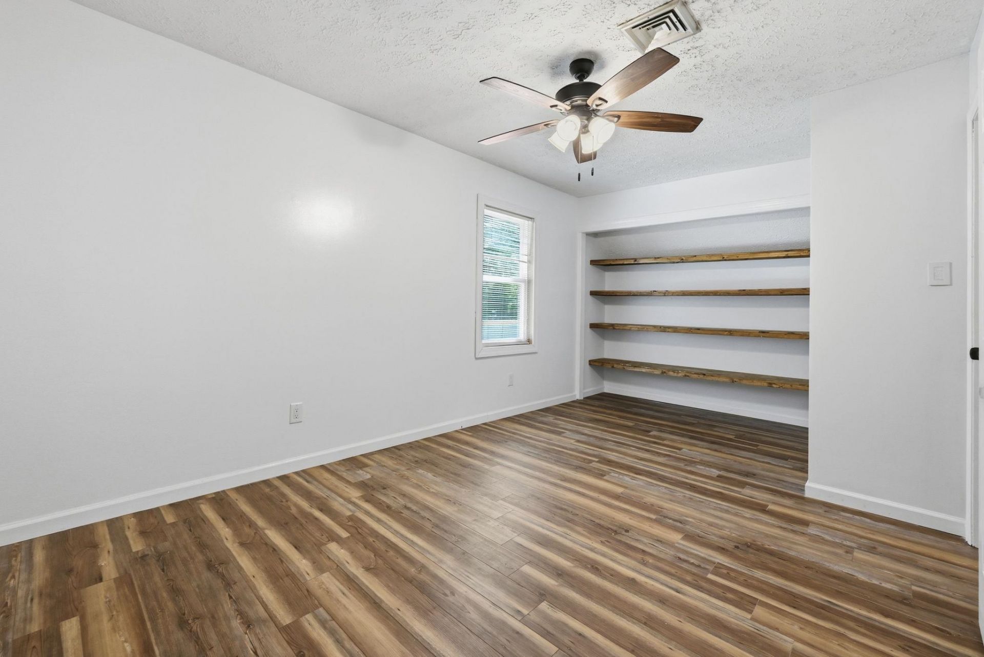 104 Clemson Rd.  Photo 20