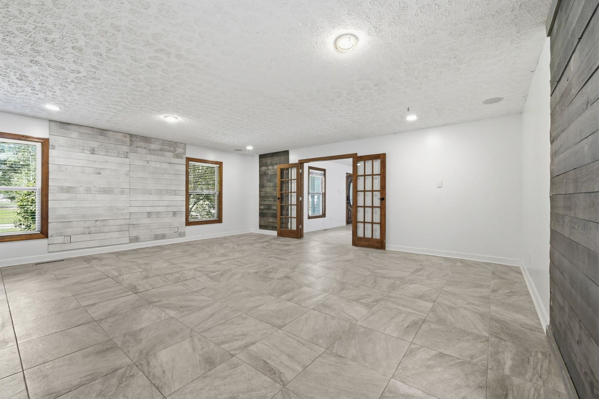 104 Clemson Rd. Photo 29