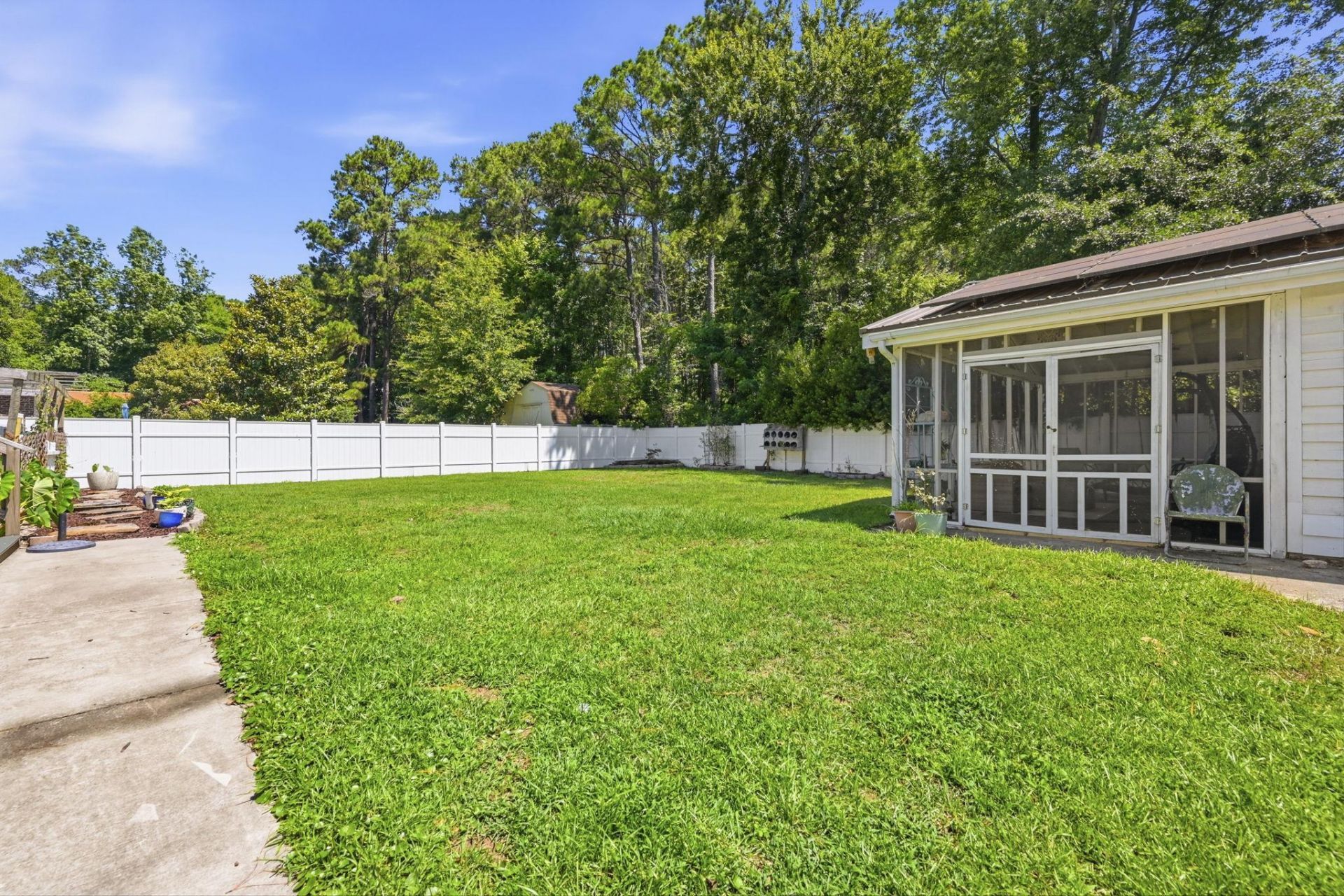 104 Clemson Rd.  Photo 38