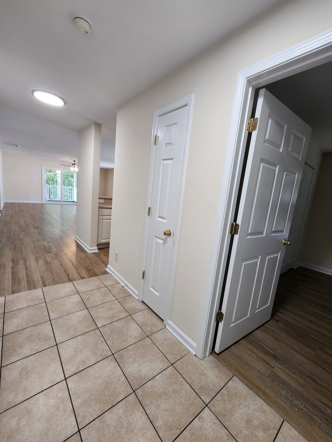 4846 Meadowsweet Dr.  Photo 13