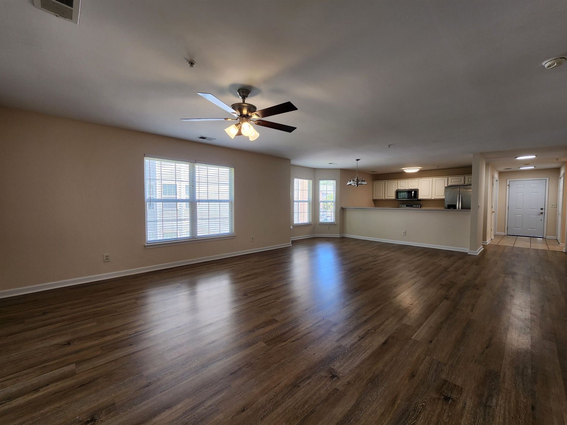 4846 Meadowsweet Dr.  Photo 14