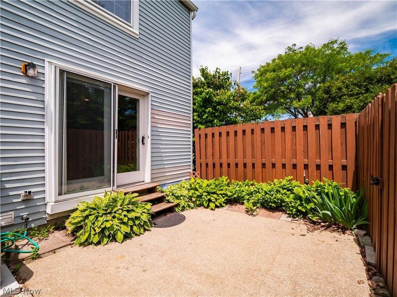 19301 Puritas Avenue, Cleveland, OH 44135 Photo 26