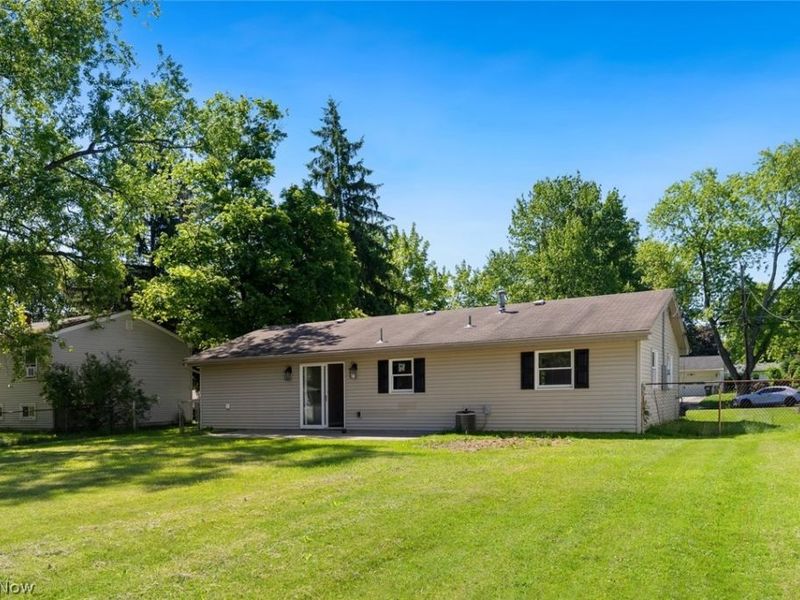 4542 Plumbrook Drive, Canfield, OH 44406 Photo 29