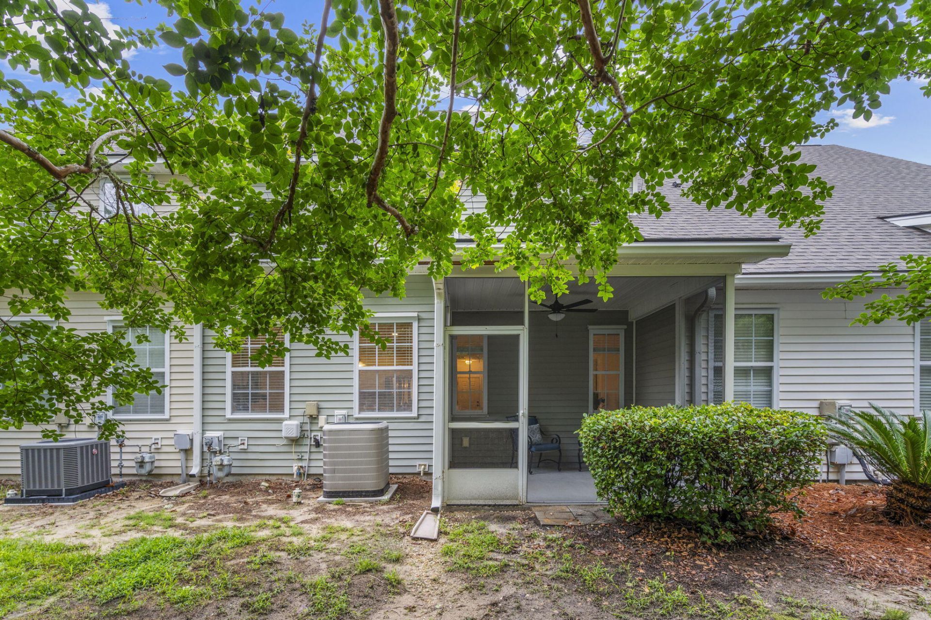 111 Larissa Drive Photo 37