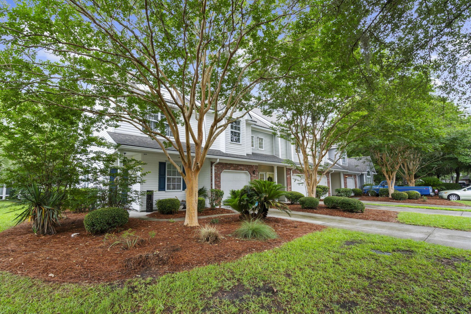 111 Larissa Drive Photo 39