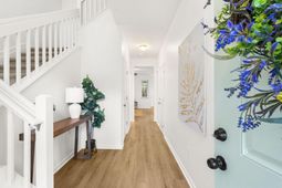 111 Larissa Drive photo 4
