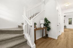 111 Larissa Drive photo 4