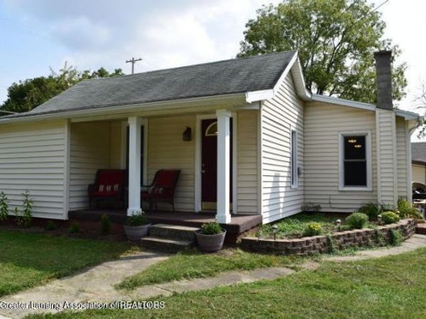 130 N Nelson Street, Potterville, MI 48876
