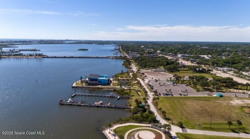 2631 Fairfax Avenue , New Smyrna Beach, FL 32168 Photo
