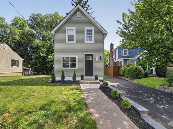 162 Grannis Ave, Morris Plains, NJ 07950