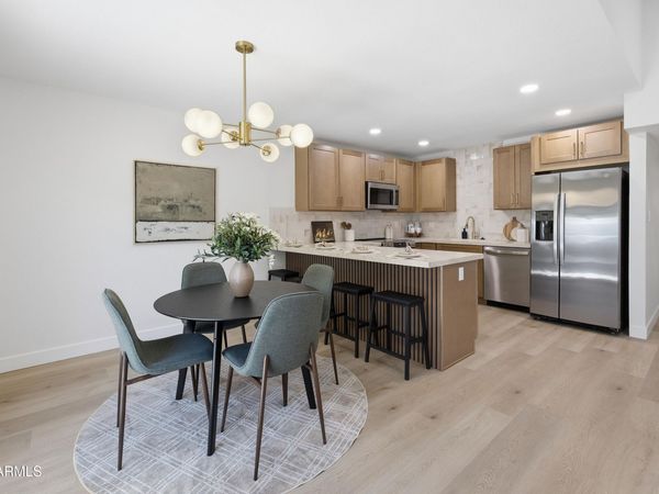 3033 N 39TH Street, Unit 4, Phoenix, AZ 85018
