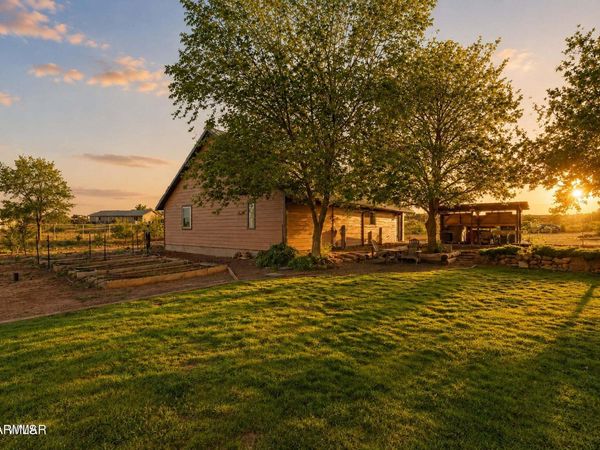 1209 S MAIN Street, Snowflake, AZ 85937