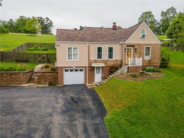 2982 Route 136 , Finleyville, PA 15332