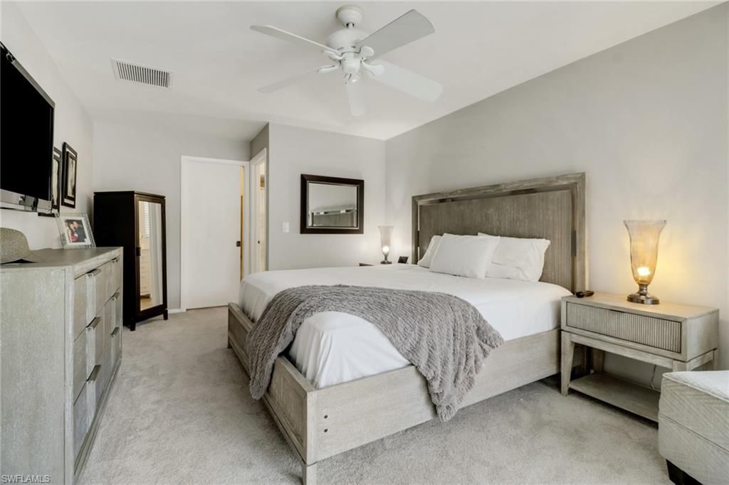 4556 Lakewood Blvd, Naples, FL 34112 Photo