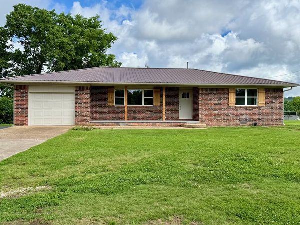12831 Hummingbird Road, Elkins, AR 72727