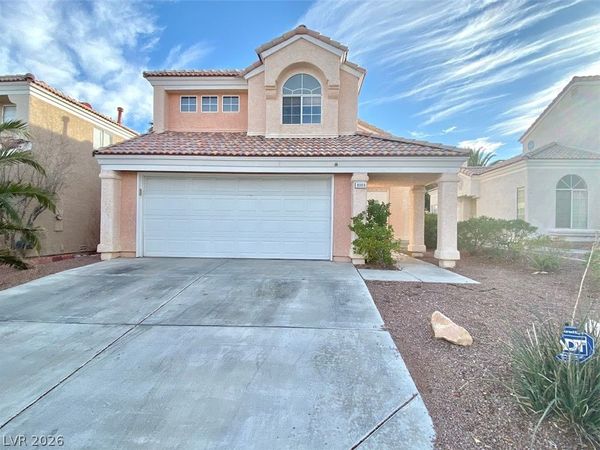 8009 Dover Shores Avenue , Las Vegas, NV 89128