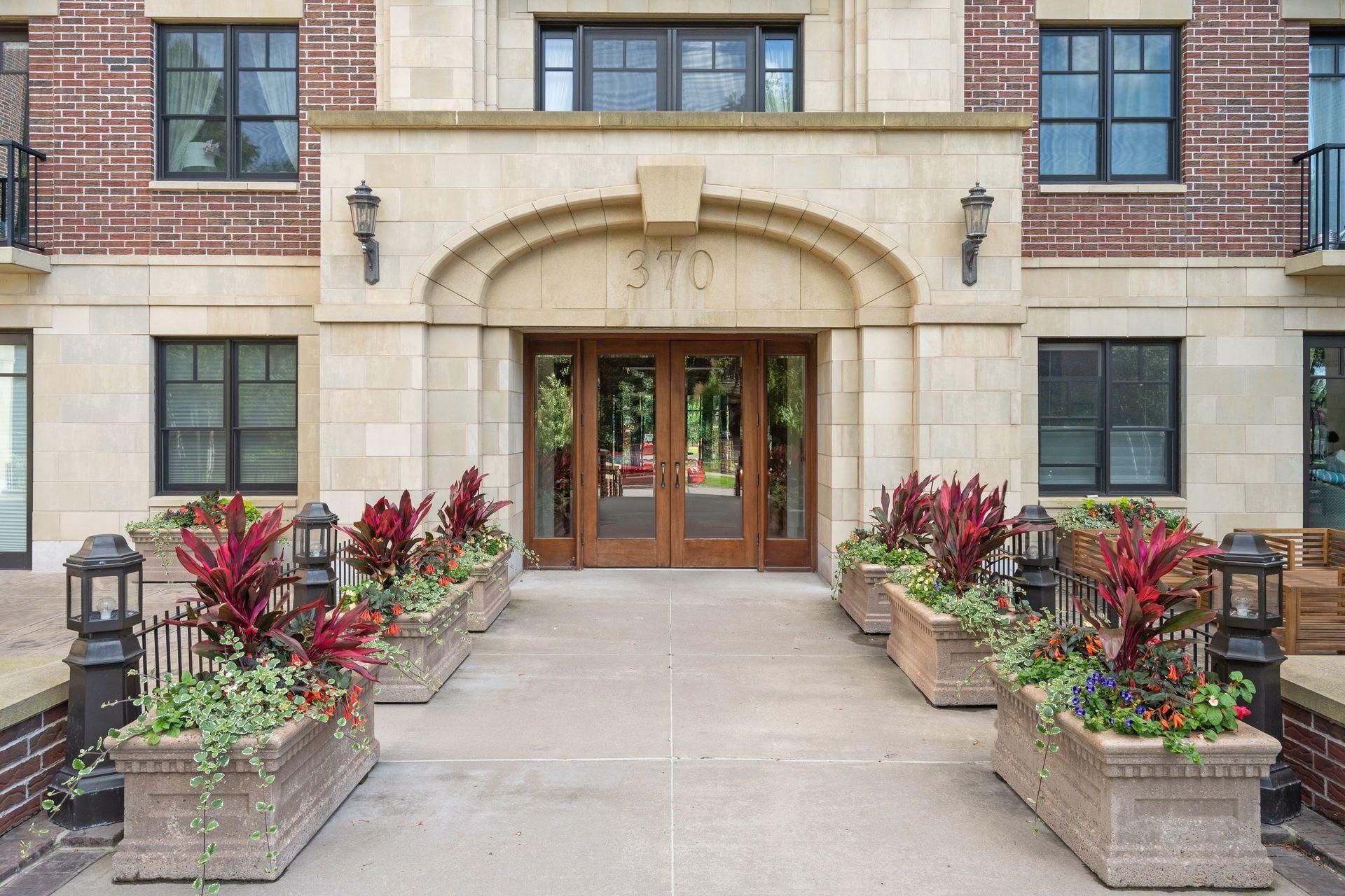 370 Marshall Avenue, Saint Paul, MN 55102