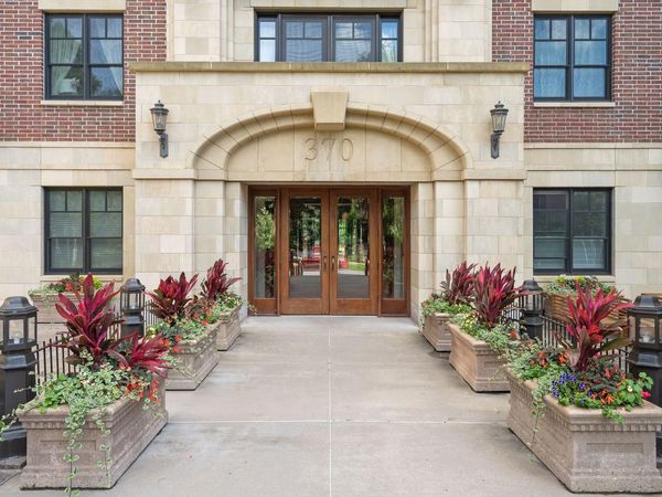 370 Marshall Avenue, Unit 204, Saint Paul, MN 55102