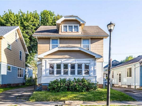 53 Warsaw Street , Rochester, NY 14621