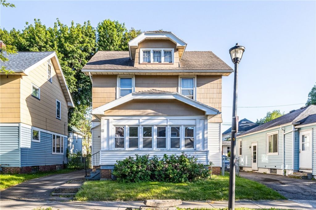 53 Warsaw Street, Rochester, NY 14621 Main Photo