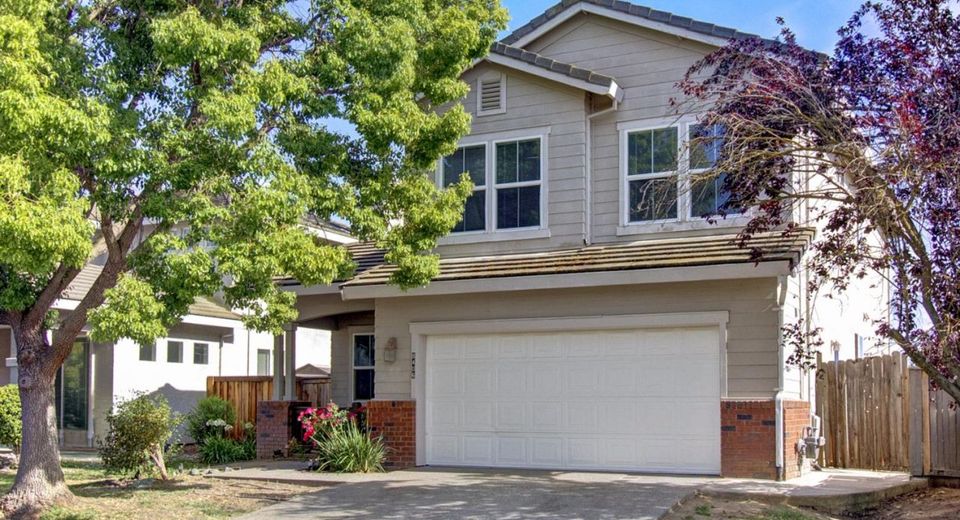 8406 Kingmont Way, Elk Grove, CA 95624 Photo