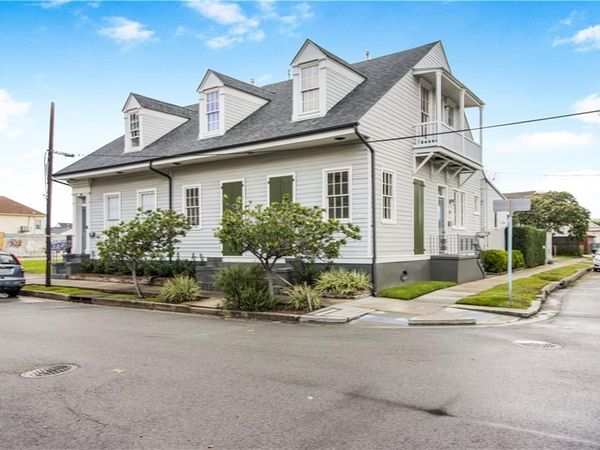 2001 LAHARPE Street , New Orleans, LA 70116