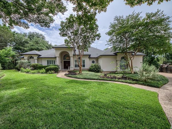 3903 HEIGHTS HILL DR, San Antonio, TX 78230