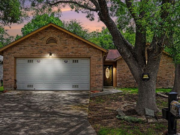 3624 Scenic, Schertz, TX 78108