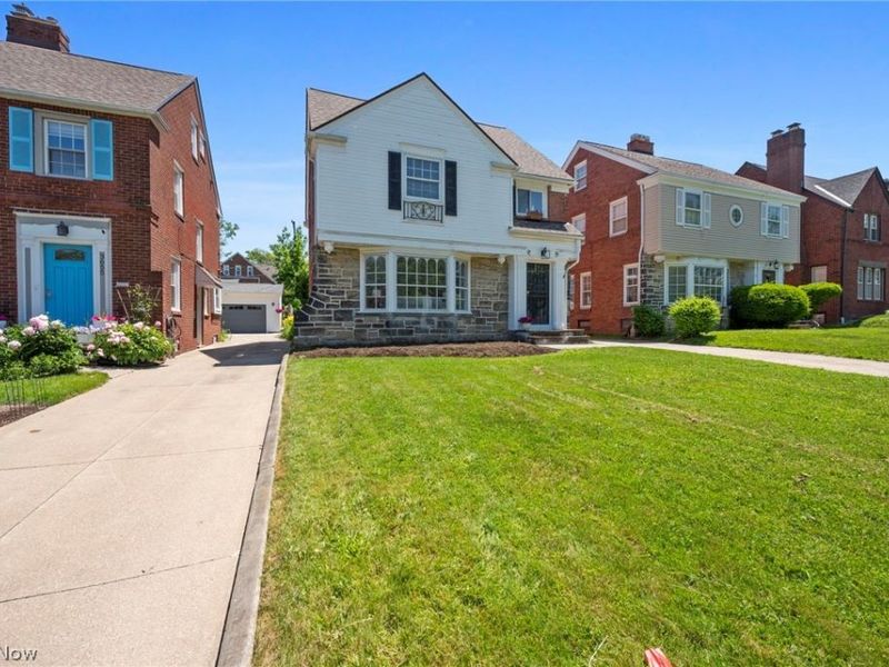 3659 Riedham Road, Shaker Heights, OH 44120 Photo 2