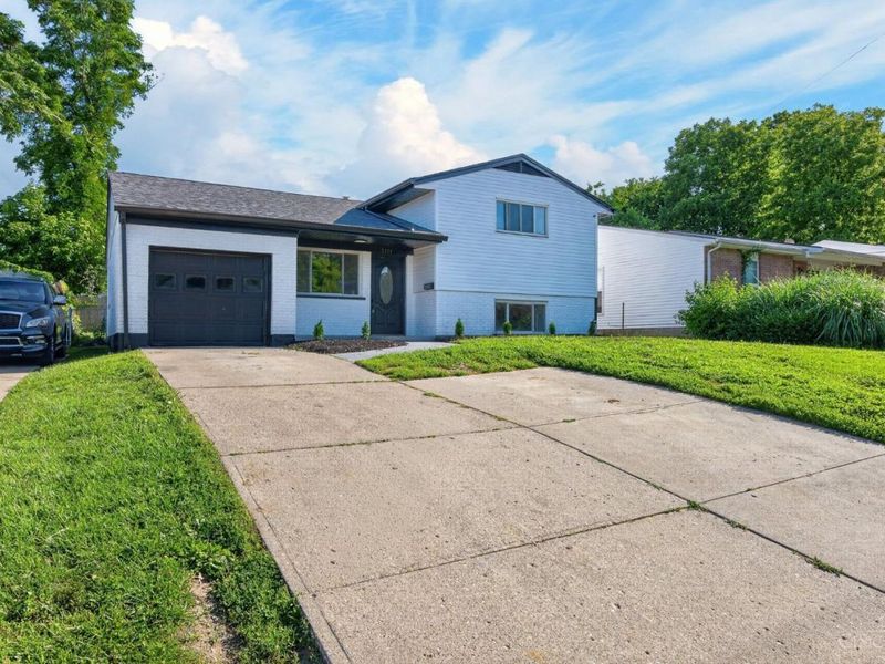 2029 Innes Avenue, Springfield Twp., OH 45224 Photo 2