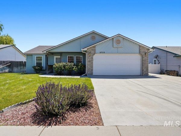 2725 Raccoon Ct., Nampa, ID 83687