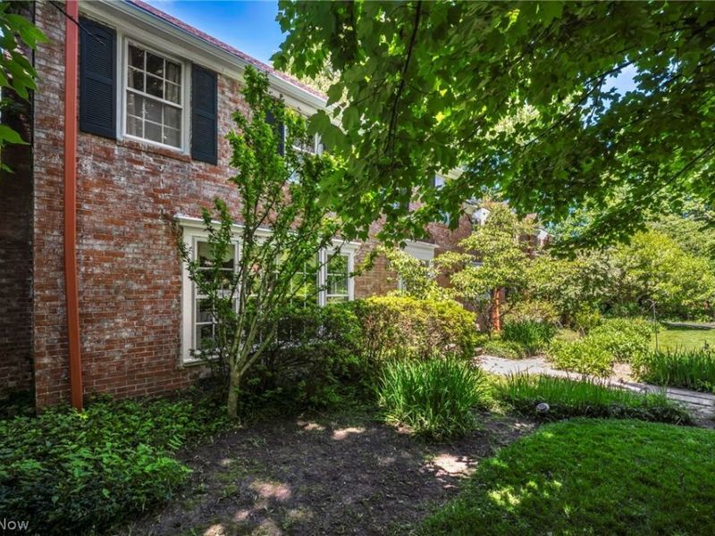 21439 Claythorne Road, Shaker Heights, OH 44122 Photo 41