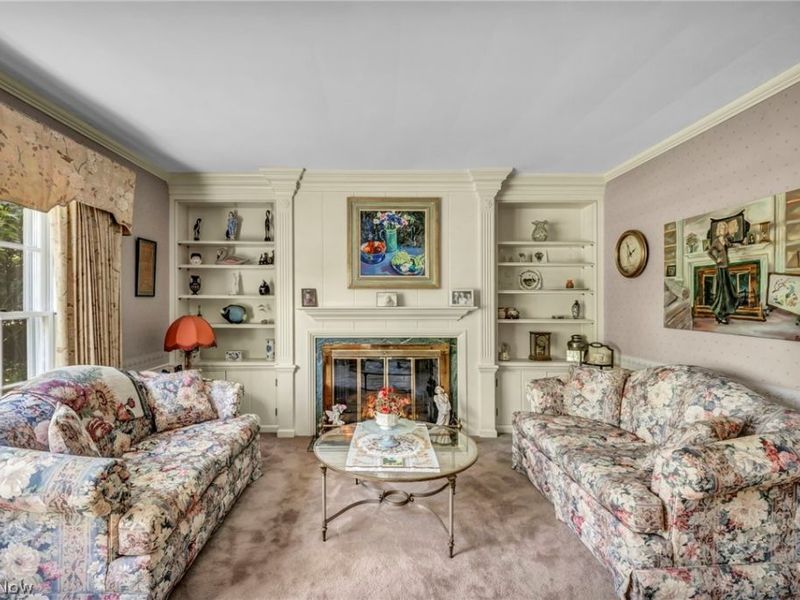 21439 Claythorne Road, Shaker Heights, OH 44122 Photo 6
