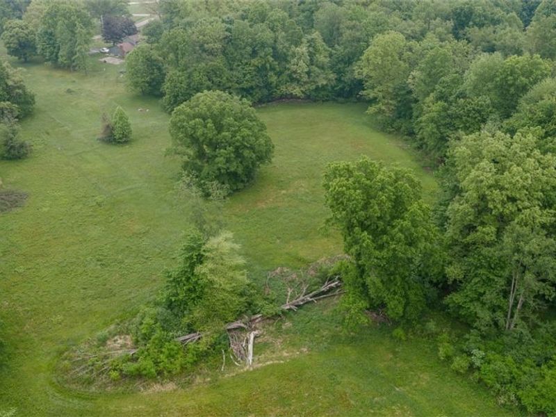 Catherine SE, Masury, OH 44438 Photo 5