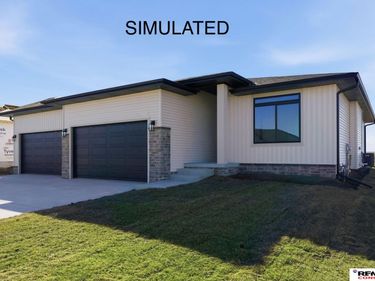 10411 S 77th Street, Lincoln, NE 68516