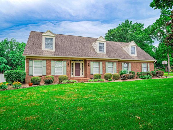 6616 Whetstone Road, Evansville, IN 47711
