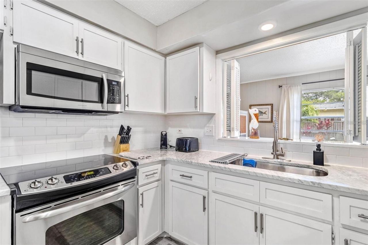4904 19th Avenue W, Bradenton, FL 34209 Photo