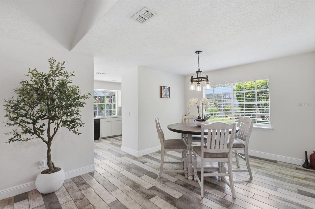 1055 Chesterfield Circle, Winter Springs, FL 32708 Photo