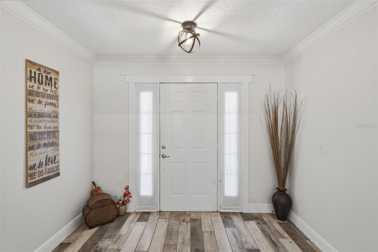 1055 Chesterfield Circle, Winter Springs, FL 32708 Photo