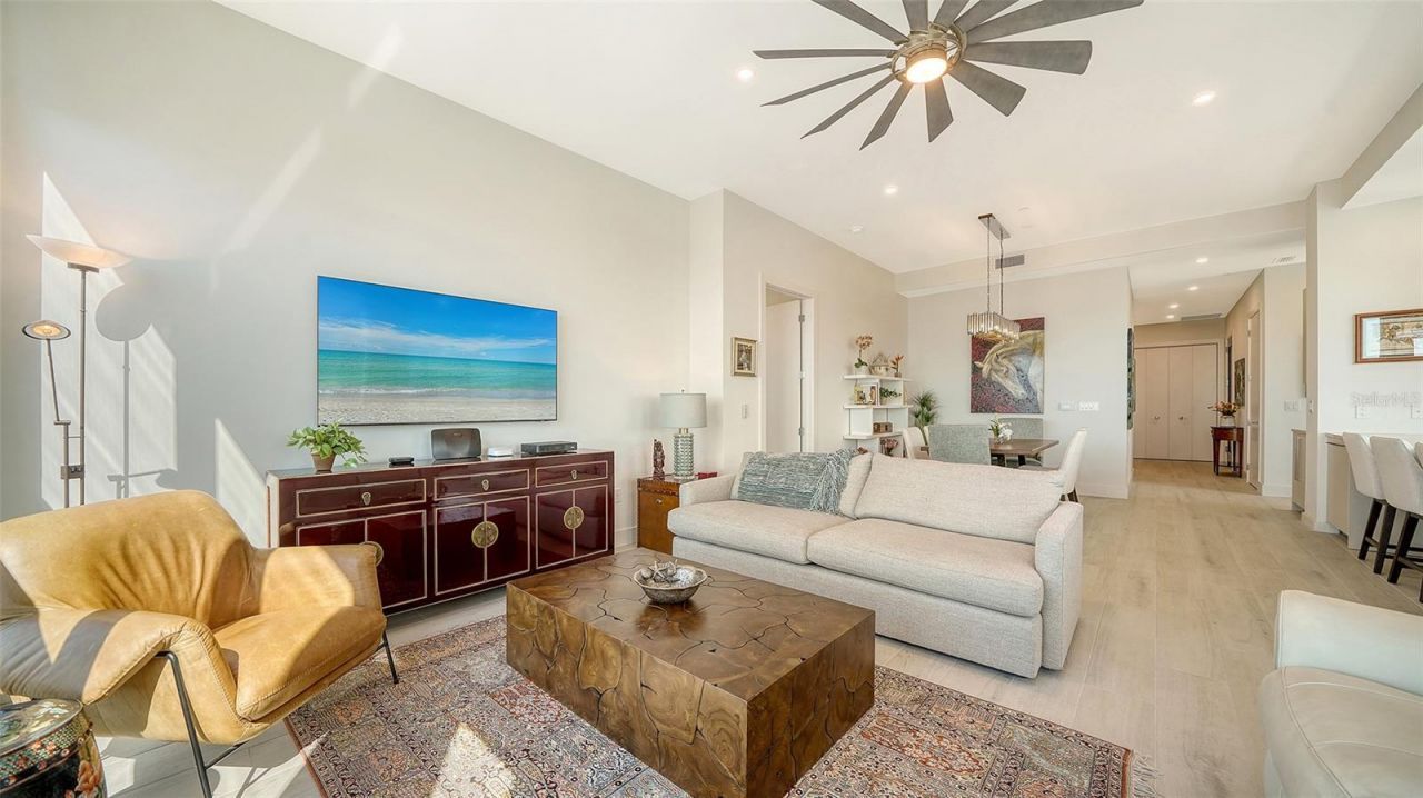 33 S Palm Avenue, Unit 901, Sarasota, FL 34236 Photo