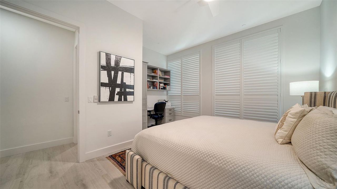 33 S Palm Avenue, Unit 901, Sarasota, FL 34236 Photo